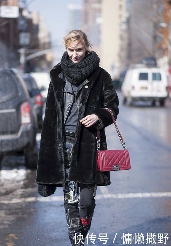 暖冬|冬天怎么能少得了围巾?简约又大方,带你开启暖冬之旅