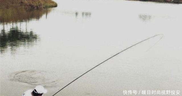 吃透|湖库的黄金钓点怎么找,这两句话吃透了,就一点也不难