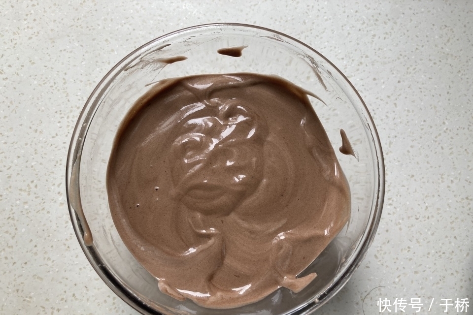 孩子|十月孩子迷上了这早餐,松软可口,入口即化,比包子油条还要香