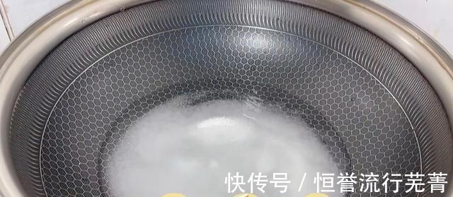 自制沙琪玛只需这五步,简单好做,小朋友抢着吃!