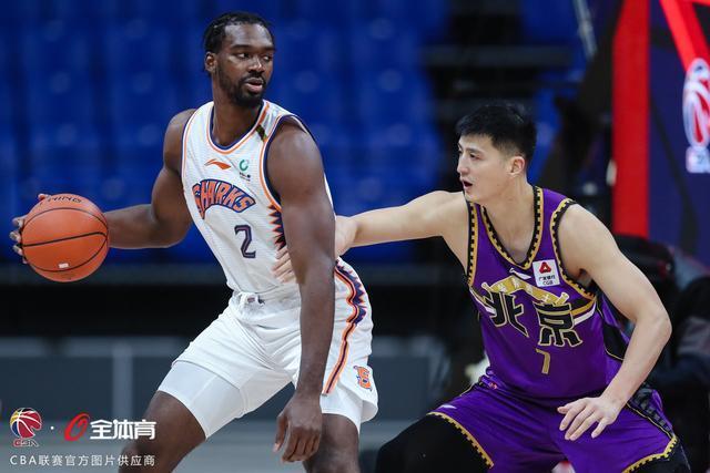 辽宁|CBA最新排名:辽宁第1,广东第7,上海战绩狂飙,北京正式亮剑