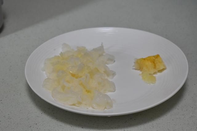 莲子绿豆|夏秋交替适合煮这粥，清香营养，软糯顺滑，胶质满满，做法很简单