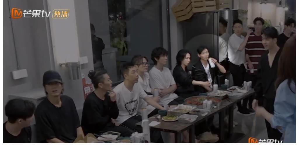张云龙|《披荆斩棘》全新玩法，反转不断，部落联手对抗，张晋变抢手货！