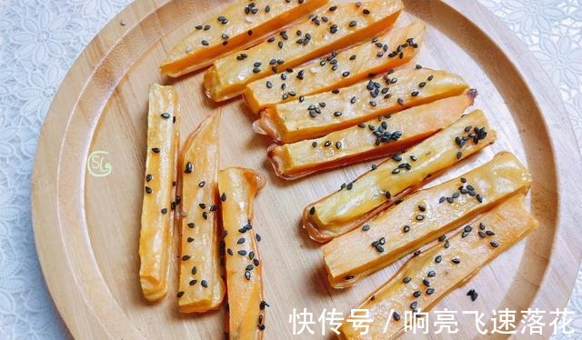 冬季红薯就要这样吃,外脆里嫩,口感香甜,好吃停不下!
