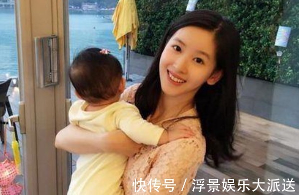 京东|刘强东一双儿女近况女儿被宠成了公主，儿子却成了他永远的痛