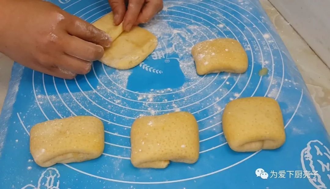 面团|烧饼怎么做才最好吃吗，教你几招，第一次下厨就成功，全家都爱吃