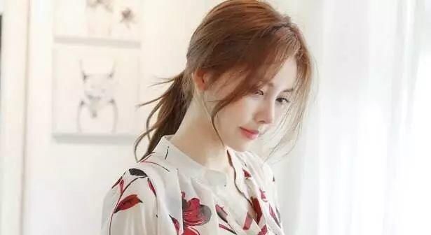 扎头发小心机，这样扎头发让你看起来高了3cm！