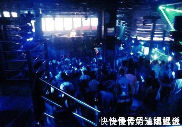 电影院|这5个地方是孕妇的“禁区”,胎儿也会觉得很难受,孕妈别再去了