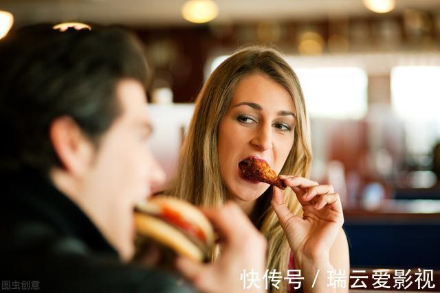 身体|晚上坚持5个这习惯，身体代谢更旺盛，你会比别人瘦更快