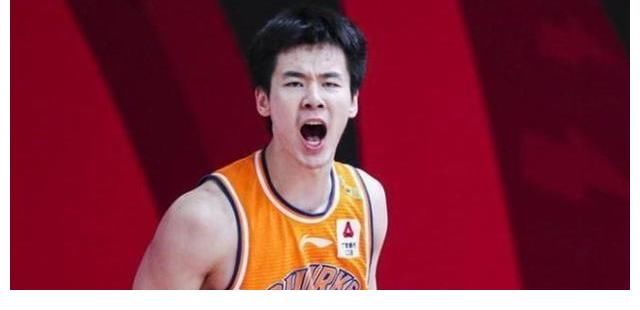 胡明軒|90后00后卷起來(lái)！中國(guó)男籃迎來(lái)后衛(wèi)人才井噴，“最強(qiáng)00后”有5個(gè)
