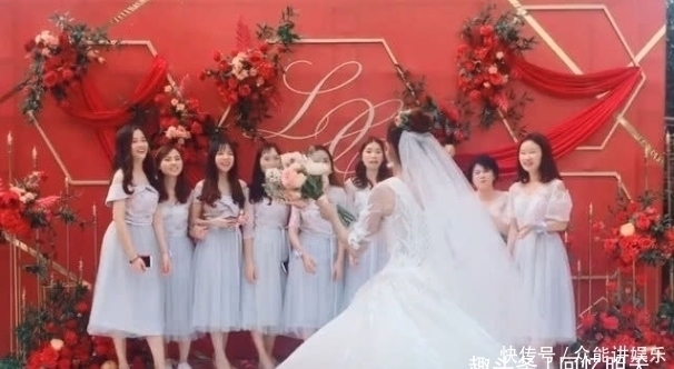 伴娘|新娘邀请闺蜜当伴娘,随后的事情,让人不知所措