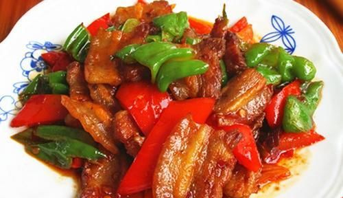 吃过了就会爱上的经典下饭菜，味道棒极了，喜欢的可以尝试做做！