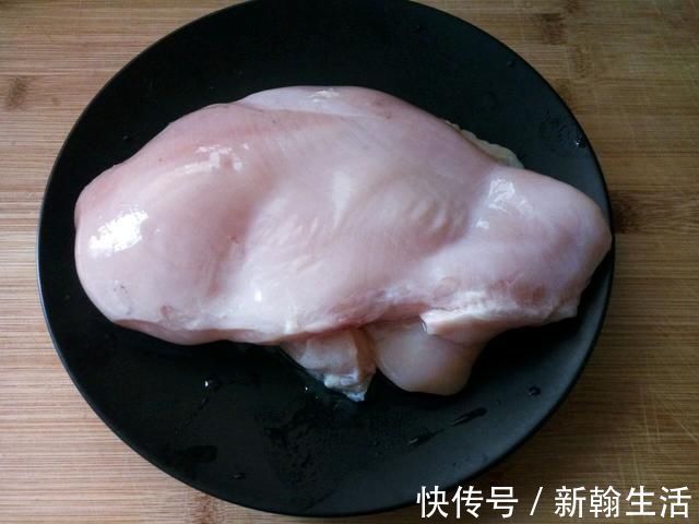 鸡肉|鸡排风靡大街小巷,自己动手就能做,只要会用烤箱就行