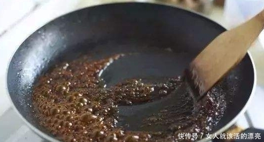 做出来的红烧肉|做红烧肉,到底先放糖还是先放盐?好多人放错了,难怪口感差