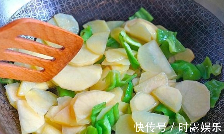 土豆和此物是绝配，每天炒一盘，补铁补血，改善视力，肝脏健康了