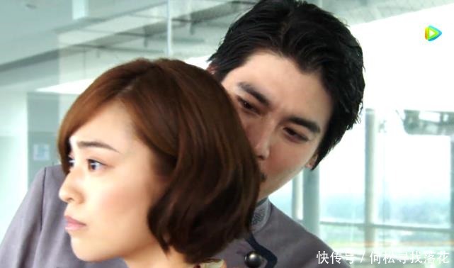 假面骑士鳄霸为何从霸道总裁变成挤压三傻网友傻是可以传染的