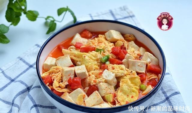 少许|适合立秋后的2道番茄菜,5分钟出锅少油盐,酸爽开胃真养眼