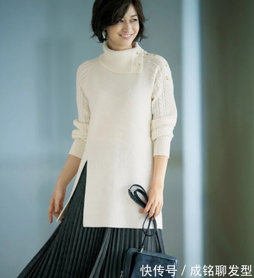 针织|她才是五十多岁女人的穿衣榜样!简单耐看又高级,优雅大气又减龄