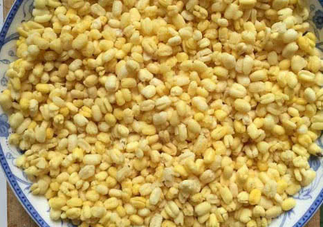  美食看看：绿豆饼的做法，比外面的更卫生，味道还更香