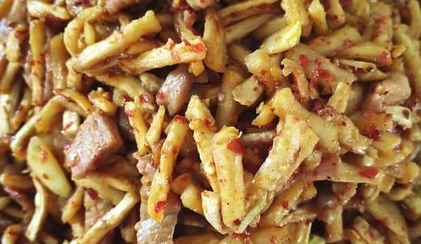 刮油|老妈晒了10斤它,称为“刮油高手”,小肚子平坦,衣服只穿S码