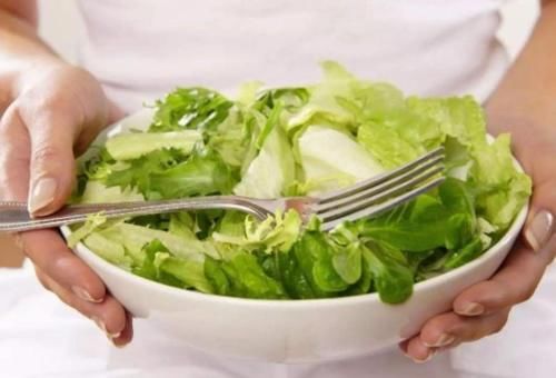 冬病夏治|经常吃五种食物,能缓解痔疮的痛感,不用手术,也能治好!