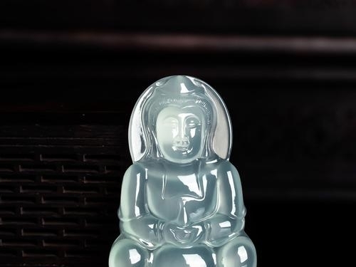 观音!男士不能戴翡翠佛公?翡翠也搞性别歧视这一套?