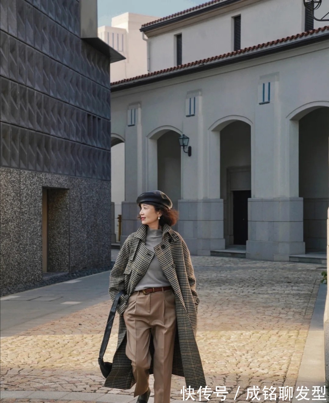 穿搭 只要会穿60岁也能美到骨子里,这几位阿姨的穿搭,端庄大气不显老