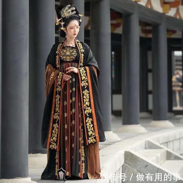 饱和度|别人穿汉服像“卖家秀”，你穿汉服却像“买家秀”原因出在这里