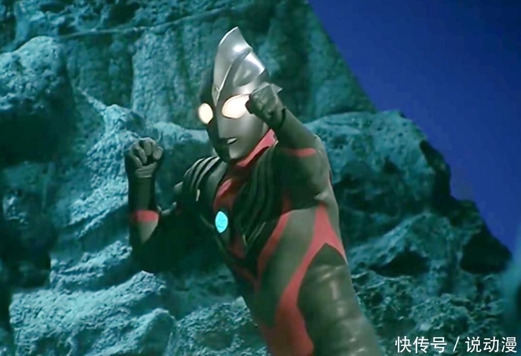 迪迦|迪迦奥特曼迪迦有一种武器未使用,圆谷还废掉了他的第9种形态!