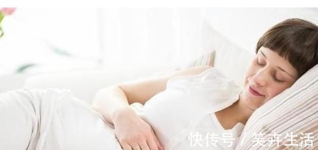 时期|孕肚不能乱抚摸,这三个时期“摸肚”很危险,管住你的手千万别碰