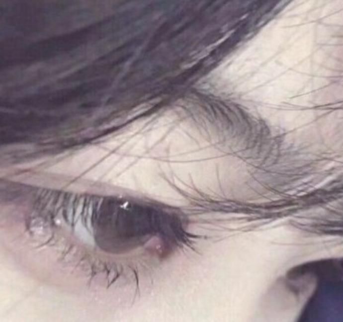 异性缘|女孩子的眼睛有这“3个标志”,天生自带眼妆,异性缘爆棚