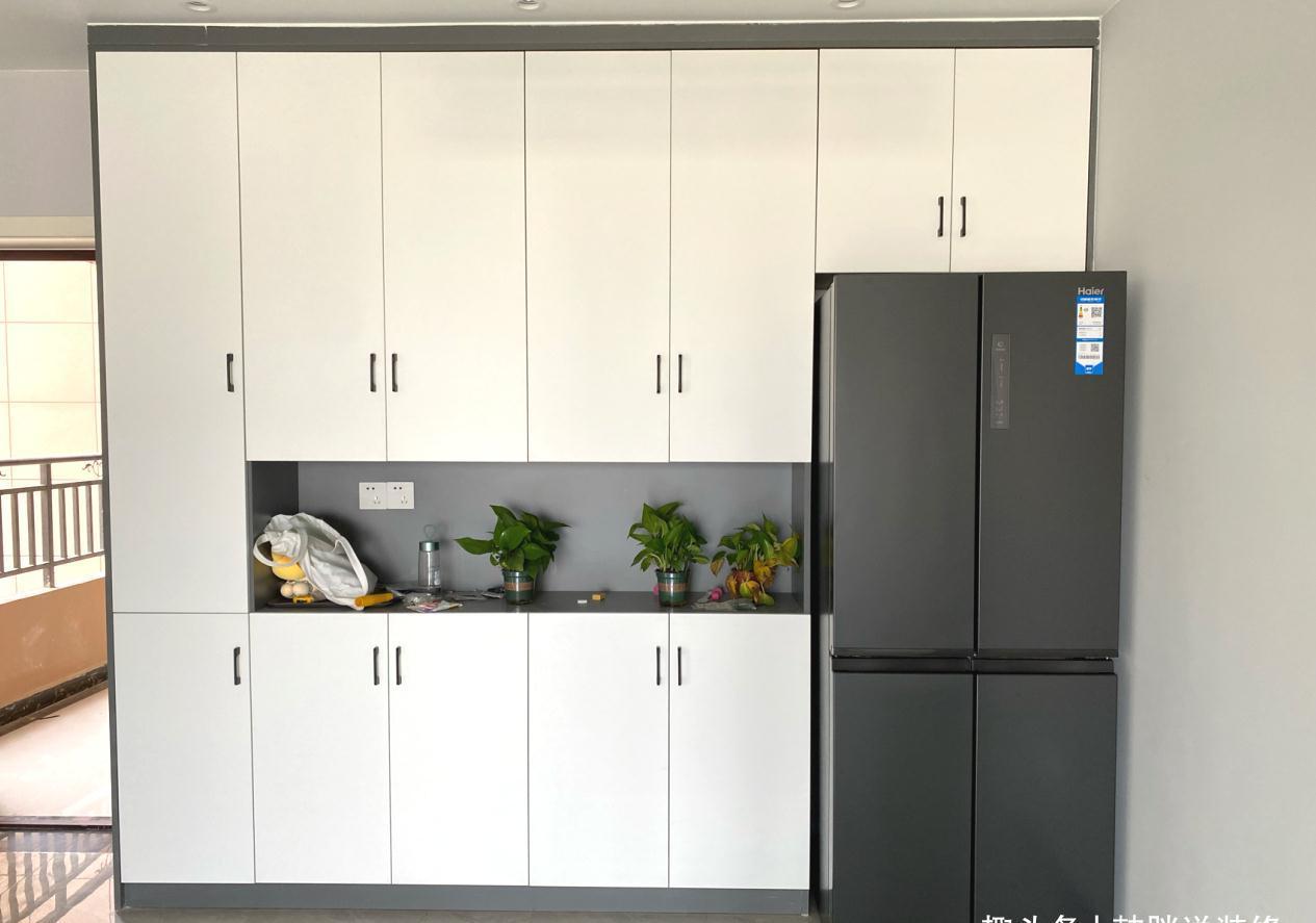 主卧室|120㎡简约新房,软硬装+家具电器共18万,无玄关照样时尚又大气