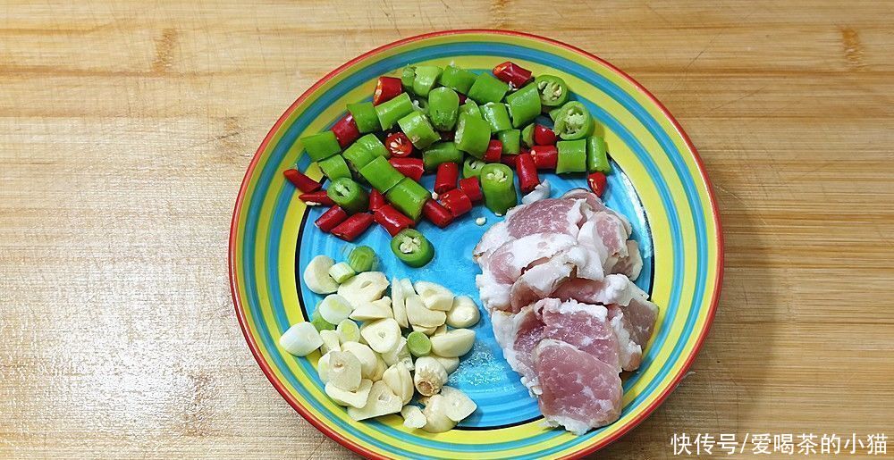  汤汁|白菜豆腐炖粉条，想要好吃有小妙招，记住这2点，最后汤汁都不剩