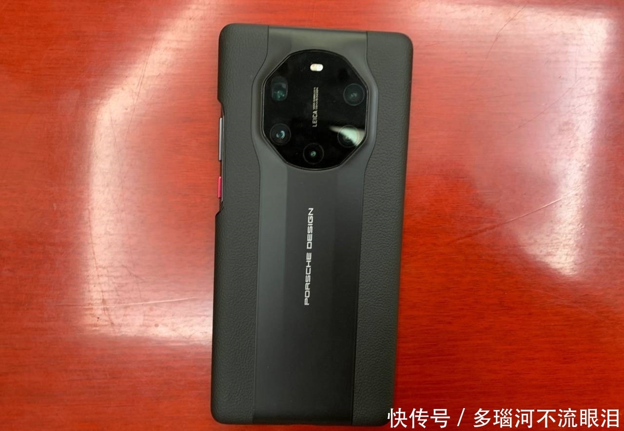 Mate40RS|13999元买了台华为Mate40RS保时捷版，用了三天说一说真实感受！