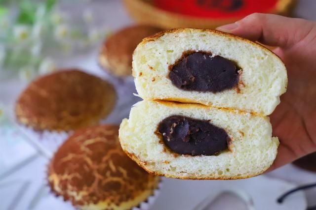 面团|入门级的面包配方，蓬松暄软，好吃又好看，学会不用出去买了