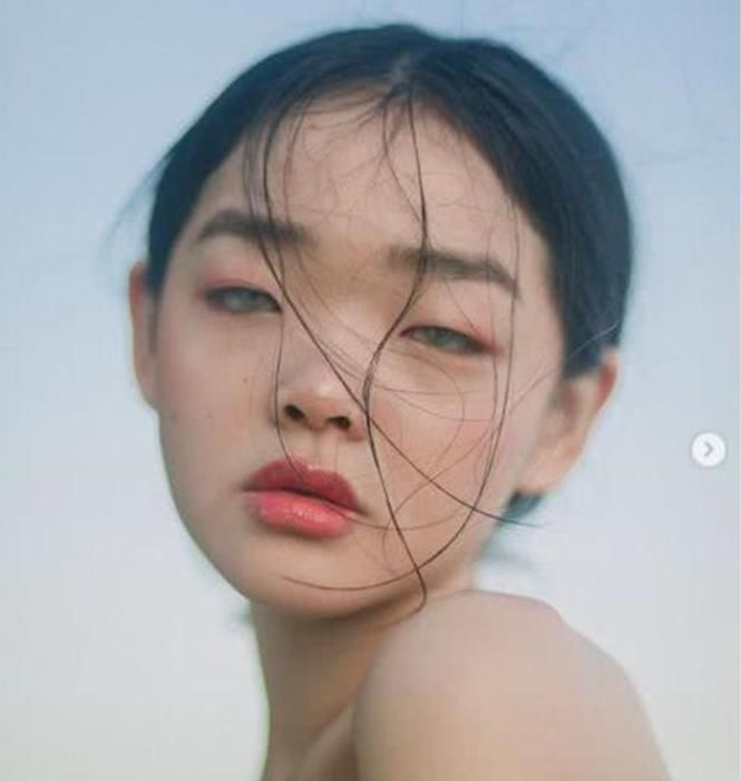 公认的“丑女”，脸上都有这4个特征，占一个就严重“拉低颜值”