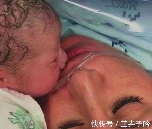 宝宝|婴儿出生妈妈没挺住,宝宝第一次睁开眼,下一刻感动了整个医院