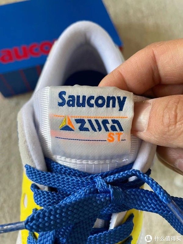 配色|Sneaker 篇一百一十八：Saucony Azura OG和Grid 8500开箱