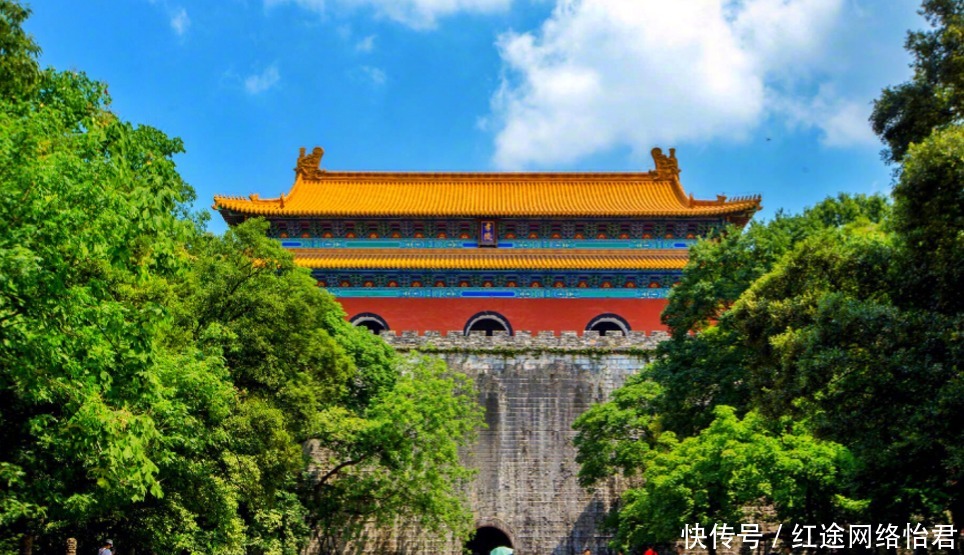 朱允炆|明朝有16位皇帝,哪三位皇帝不在明十三陵?