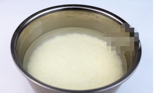 比买|没花多少钱,在家做的小点心比买的还好吃,又软又糯