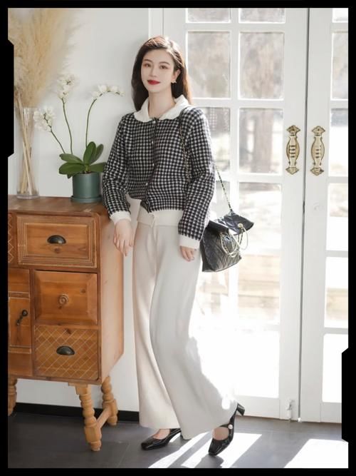 把米色穿对了，真的很优雅，充满了日系温柔风