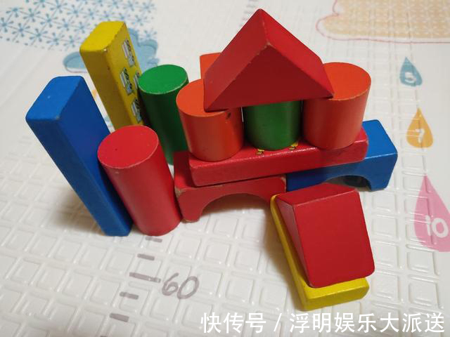 培训班|一直在玩的孩子和不停上培训班的孩子,以后到底会有什么不同