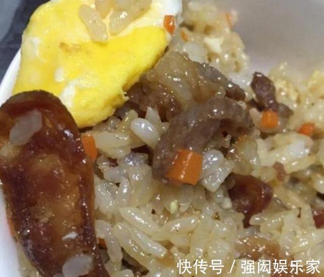 怀孕|23岁准妈妈的“孕妇餐”火了,无人伺候自己做懒人饭,网友心疼