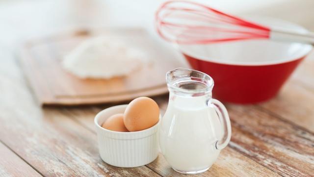 糖水|鸡蛋做辅食虽好,但若加了这几种食物就是剧毒,宝宝一口也不能吃