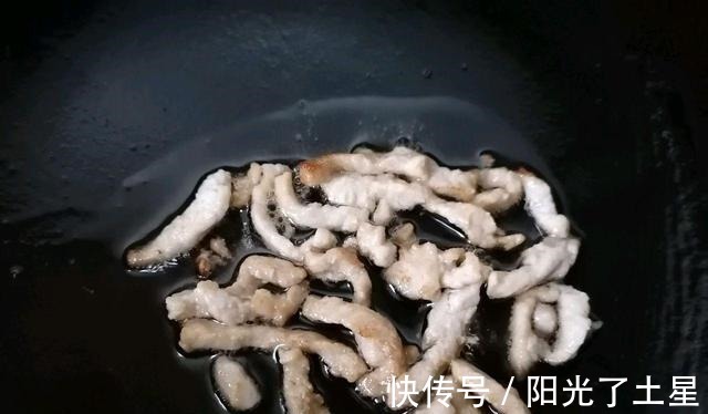 雪菜|和我一起做雪菜炒冬笋,简直惊艳了你的味蕾,让你吃到流口水!