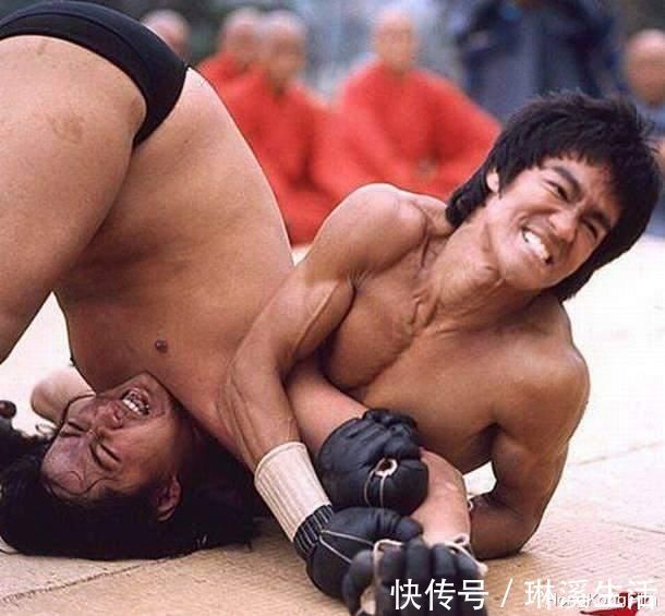两极分化|两极分化?一文解读李小龙究竟有没有被过度神话!
