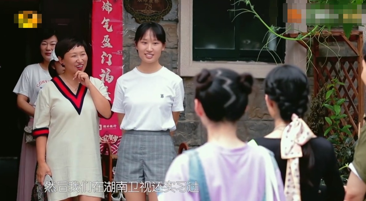 冠军|《中餐厅》收视率冠军却因客人妆容“穿帮”,不要侮辱观众智商