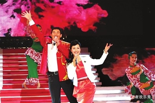 于文華當(dāng)初因為什么去幫朱之文，為何會被懷疑有目的去幫助他呢