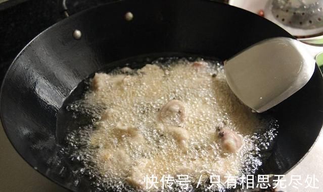 炸“肉”用面粉还是淀粉,很多人用错了“粉”,难怪很硬不酥脆!
