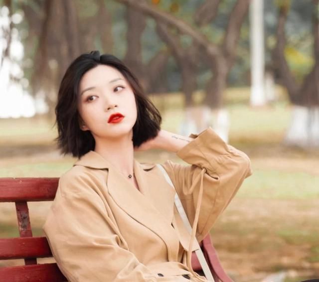 舒淇|方脸女生如何变好看?短发高级,弯月眉气质又精致!